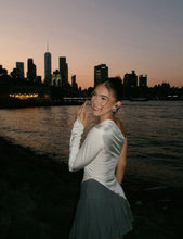 Cargar imagen en el visor de la galería, Falda Paolo Gris
