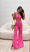 Cargar imagen en el visor de la galería, Pantalon botacampana Abertura Rosado

